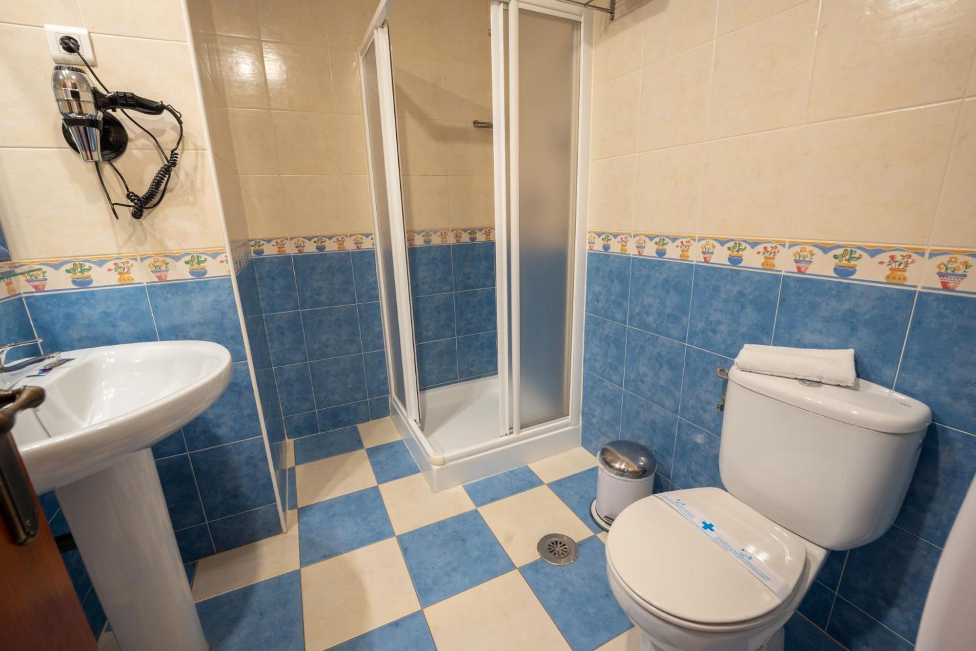 Hotel Romerito Malaga Phòng bức ảnh