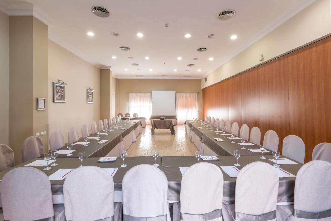 Hotel Romerito Malaga Ngoại thất bức ảnh